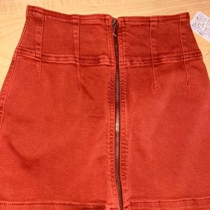 NWT Cute red/maroon zipper We the Free skirt